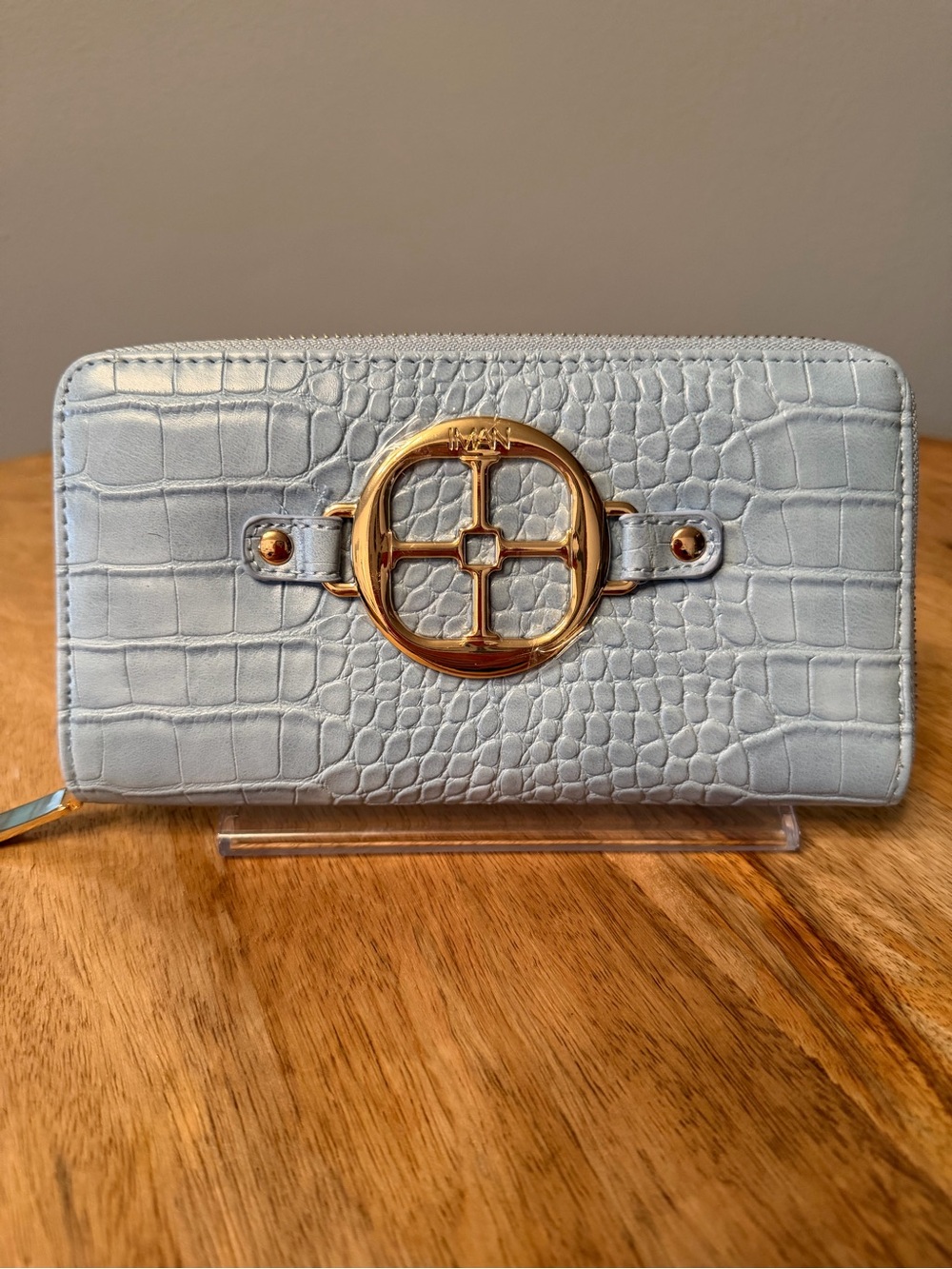 IMAN Pale Blue Croc-Embossed Zip Wallet with Gold Emblem